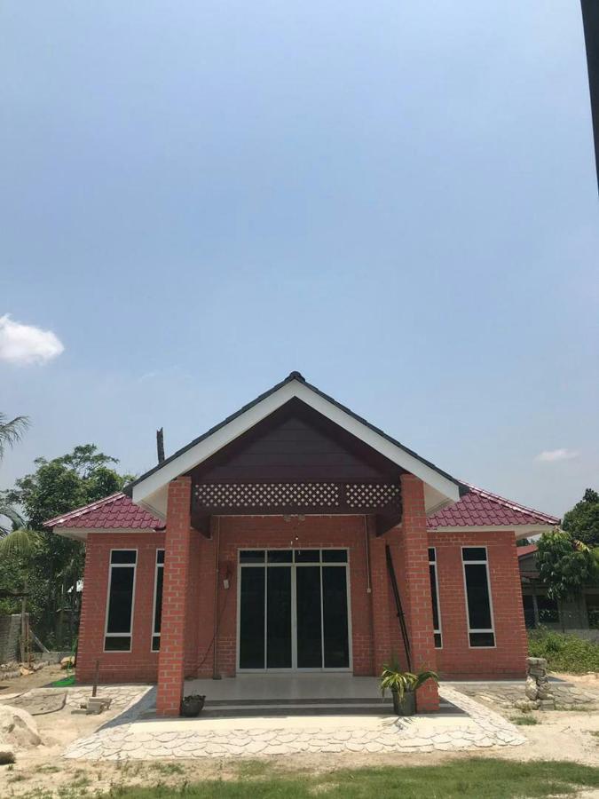 Homestay Tasek Gelugor Kodiang  Exterior photo